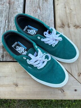 VANS SNEAKERS LIKE NEW